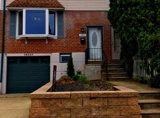 12031 Farwell Rd, Philadelphia, PA 19154