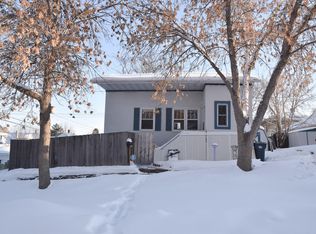 707 2nd St NW, Mandan, ND 58554