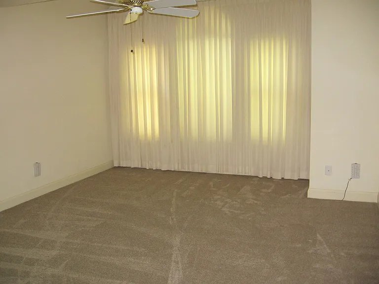 105 Mariners Cir — Photo 26