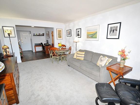 5th image of 517 Riverdale Ave APT 3D