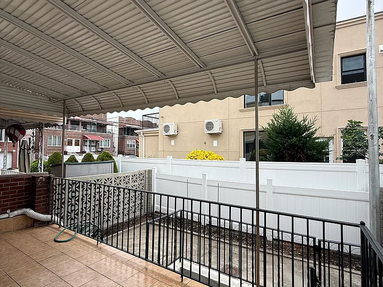 7903 14th Ave — Photo 24