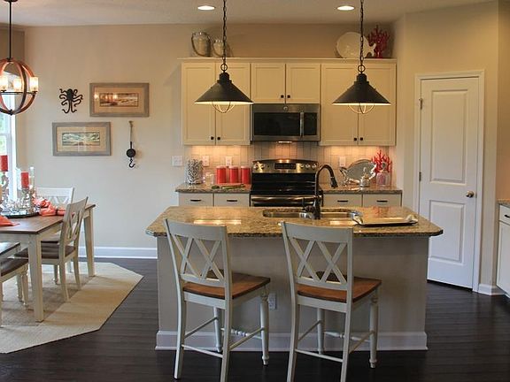 5th image of 36 Eagles Nest Ln