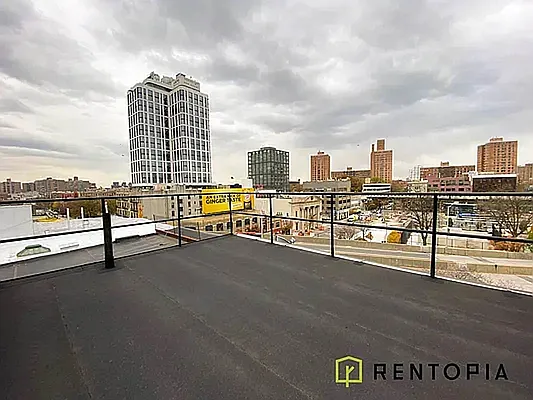 Rented by Rentopia | media 13