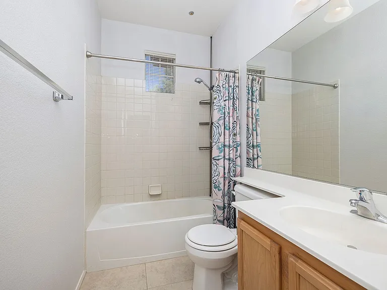 3975 Palm Beach St #102 — Photo 15