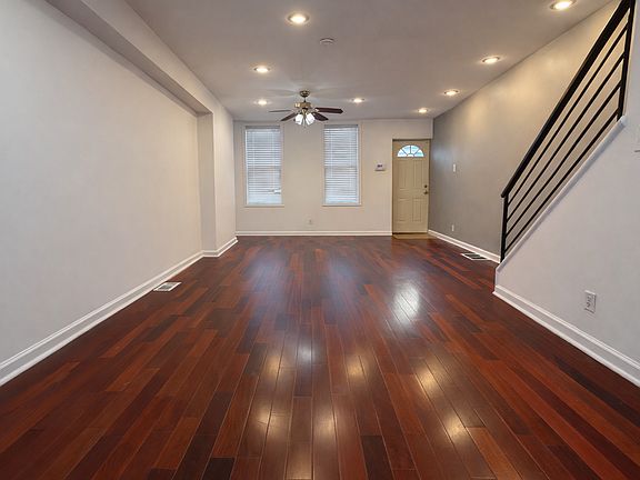 2nd image of 2244 Gerritt St