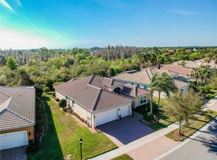 16125 Diamond Bay Dr, Wimauma, FL 33598