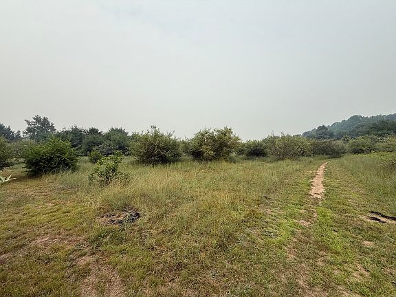 5th image of E M 30 Hwy
