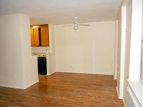 3rd image of 740 E 32nd St APT D7