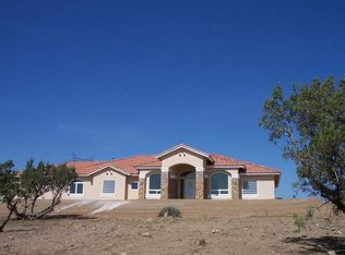 8178 Aster Rd, Oak Hills, CA 92344