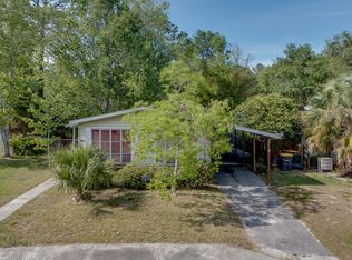 5835 Jason Dr, Jacksonville, FL 32244