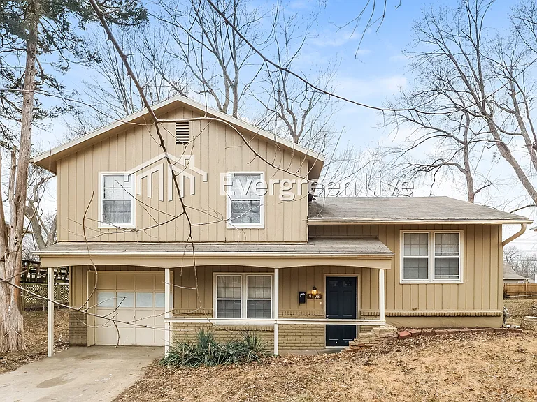 9408 Richmond Ave — Photo 1