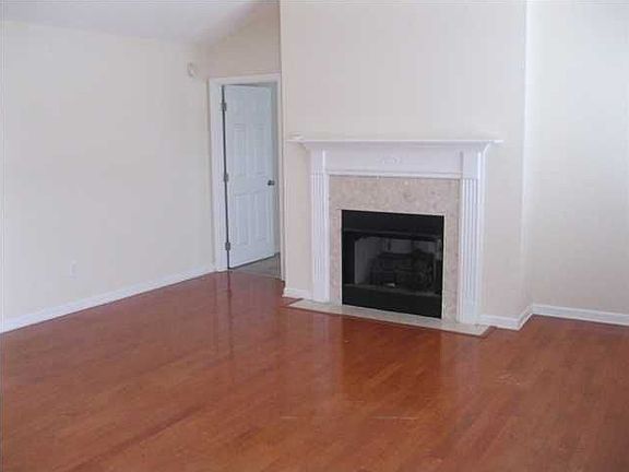 3rd image of 7464 Tanya Dr