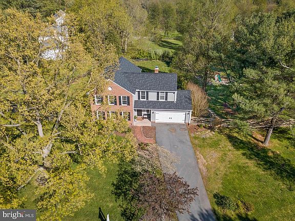 5th image of 13607 Straw Bale Ln