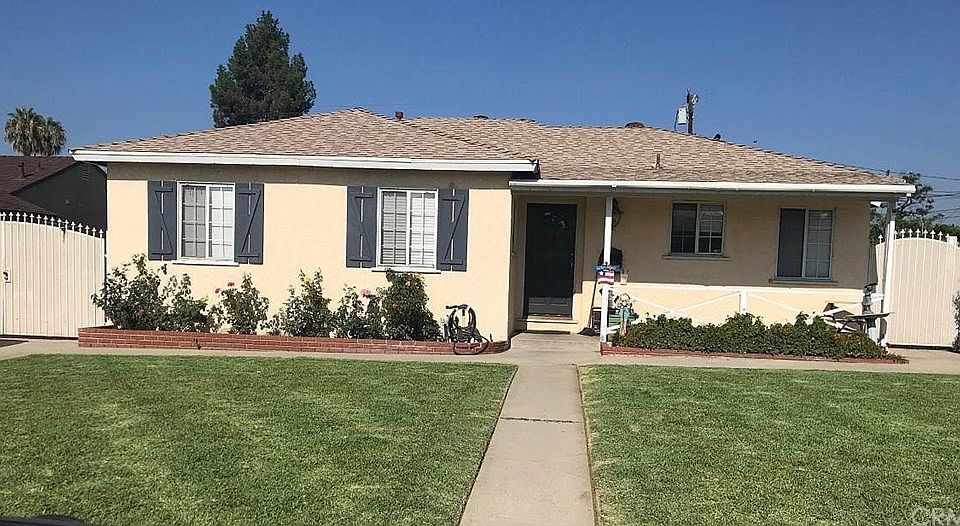 1st image of 4933 N Vecino Dr