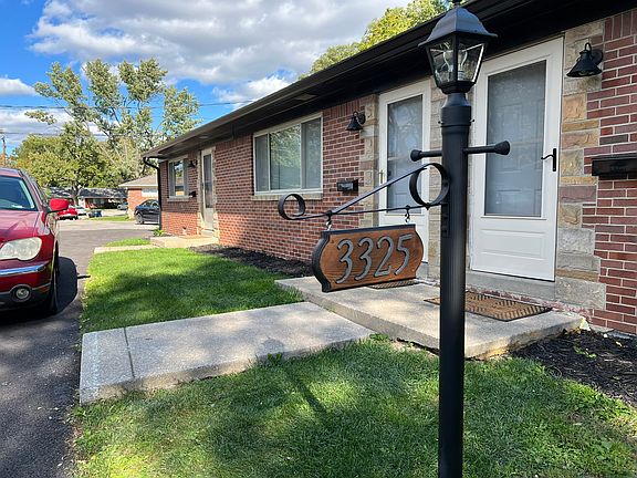 Exterior image 1