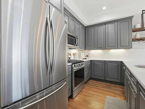 3rd image of 45-47 Horace St #2
