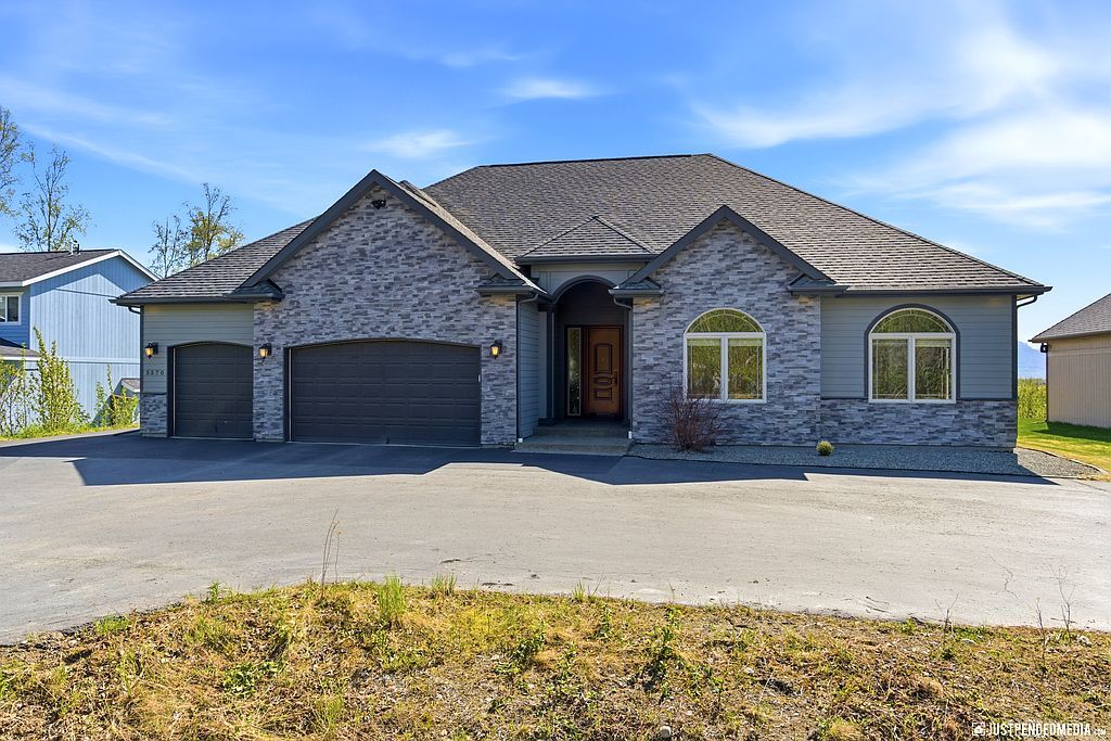 5570 S Irwin Dr - Property Image