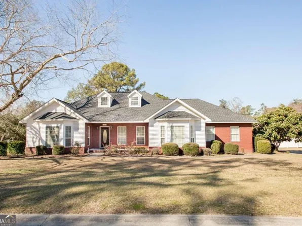 1303 Baltimore Cir, Waycross, GA 31501