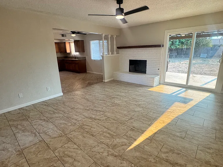 9794 Tangelo Ave — Photo 11