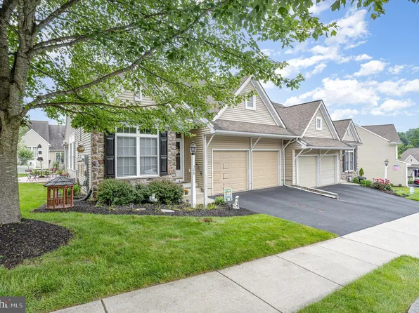 308 Aletha Ln, Millersville, PA 17551