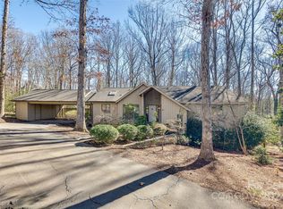 9 Timberidge Dr, Clover, SC 29710