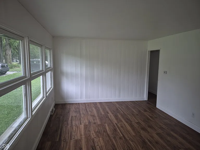2725 Kristen Dr W — Photo 5