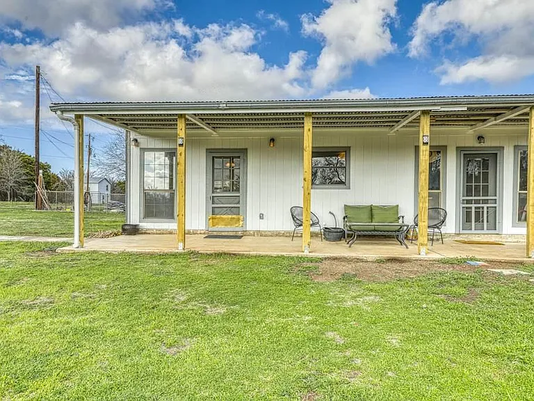 1101 County Road 256 #B — Photo 4