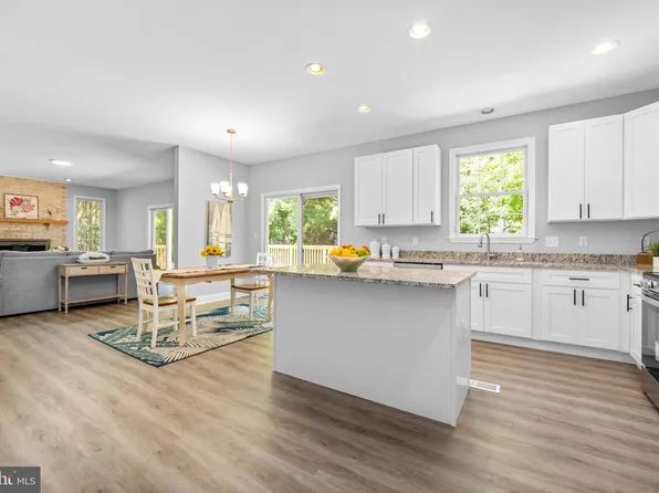 1000 Chesapeake Dr, Stevensville, MD 21666