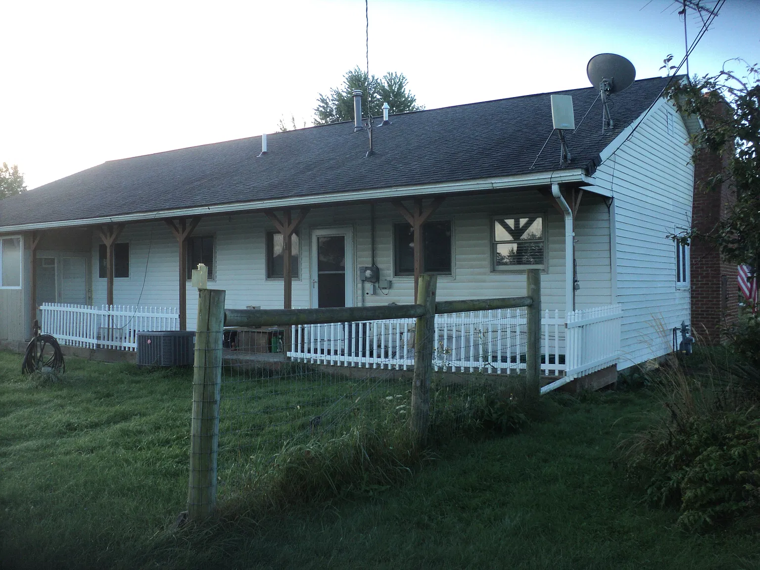 3 bed, 1.5 bath, 1675 sqft, $2,150 — Photo 4