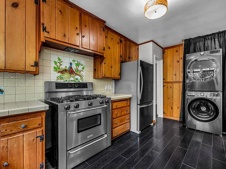 1032 Carol Dr #2 — Photo 10
