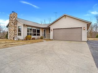 N5116 State Road 67, Iron Ridge, WI 53035