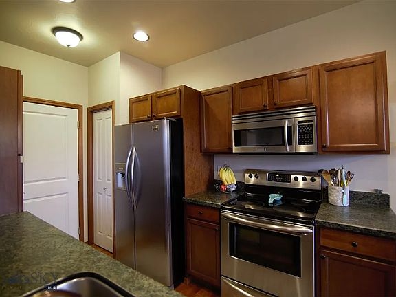 5th image of 4320 Glenwood Dr Unit C