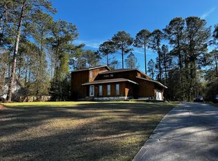 1802 Snapfinger Dr, Tifton, GA 31793