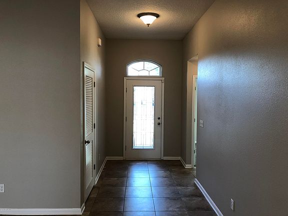 5th image of 3837 Beacon Rock Ln