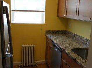 4014 Hallman St APT 1, Fairfax, VA