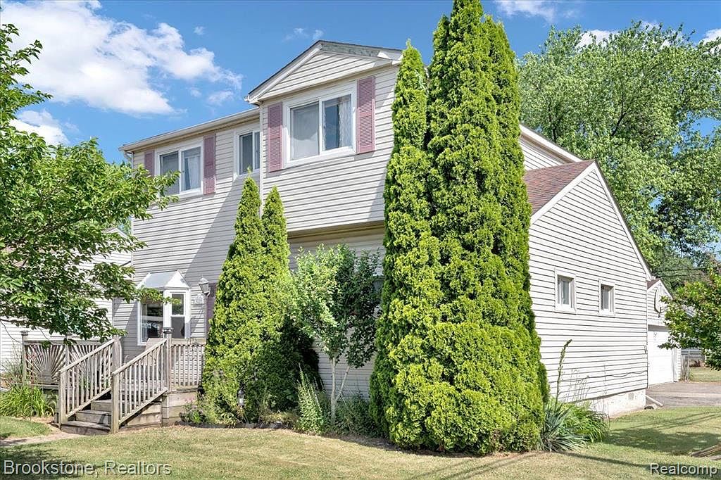 5220 Hatchery Rd, Waterford, MI 48329 Zillow