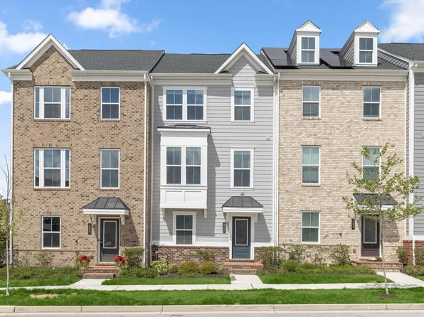 302 Bevington St, Baltimore, MD 21220