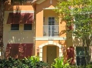 3920 Laurel Ln, Pompano Beach, FL 33073