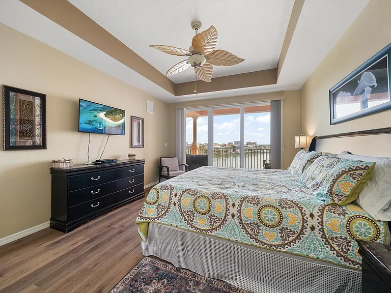 530 S Gulfview Blvd #401 — Photo 13