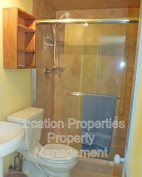 1704 Mississippi St — Photo 14