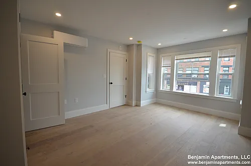 425 Market St #402 Photo 1
