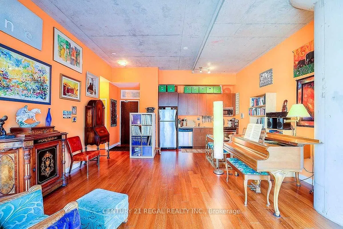 1 bed, $2,400 — Photo 1