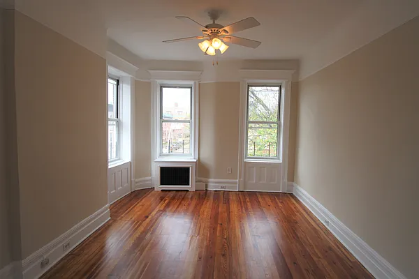 Rented by Douglas Elliman | media 23