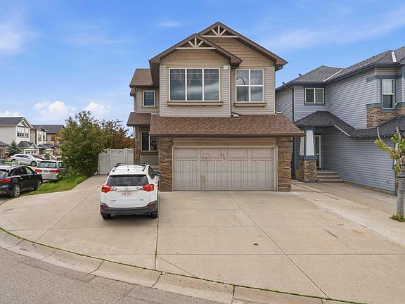3rd image of 290 Valleyview Ct SE