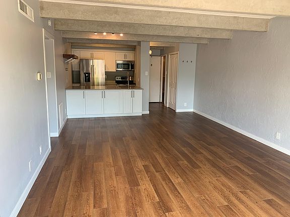 2nd image of 1433 N Williams St APT 401