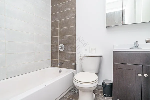 Rented by MySpaceNYC | media 9