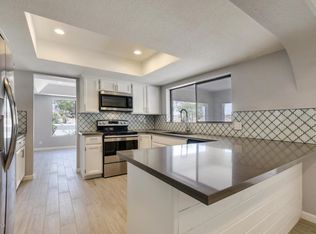 1210 E Winged Foot Rd, Phoenix, AZ 85022