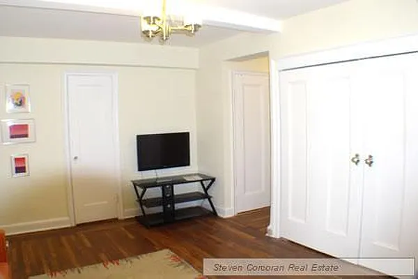 Rented by Steven Corcoran Real Estate | media 13