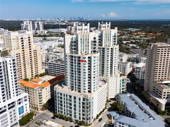 9066 SW 73rd Ct APT 2008, Miami, FL 33156