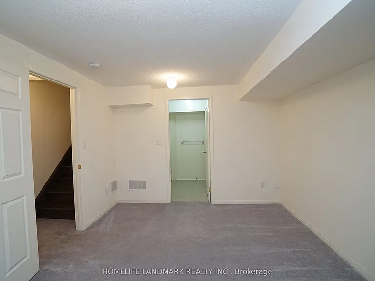 43 Odoardo Di Santo Cir — Photo 33